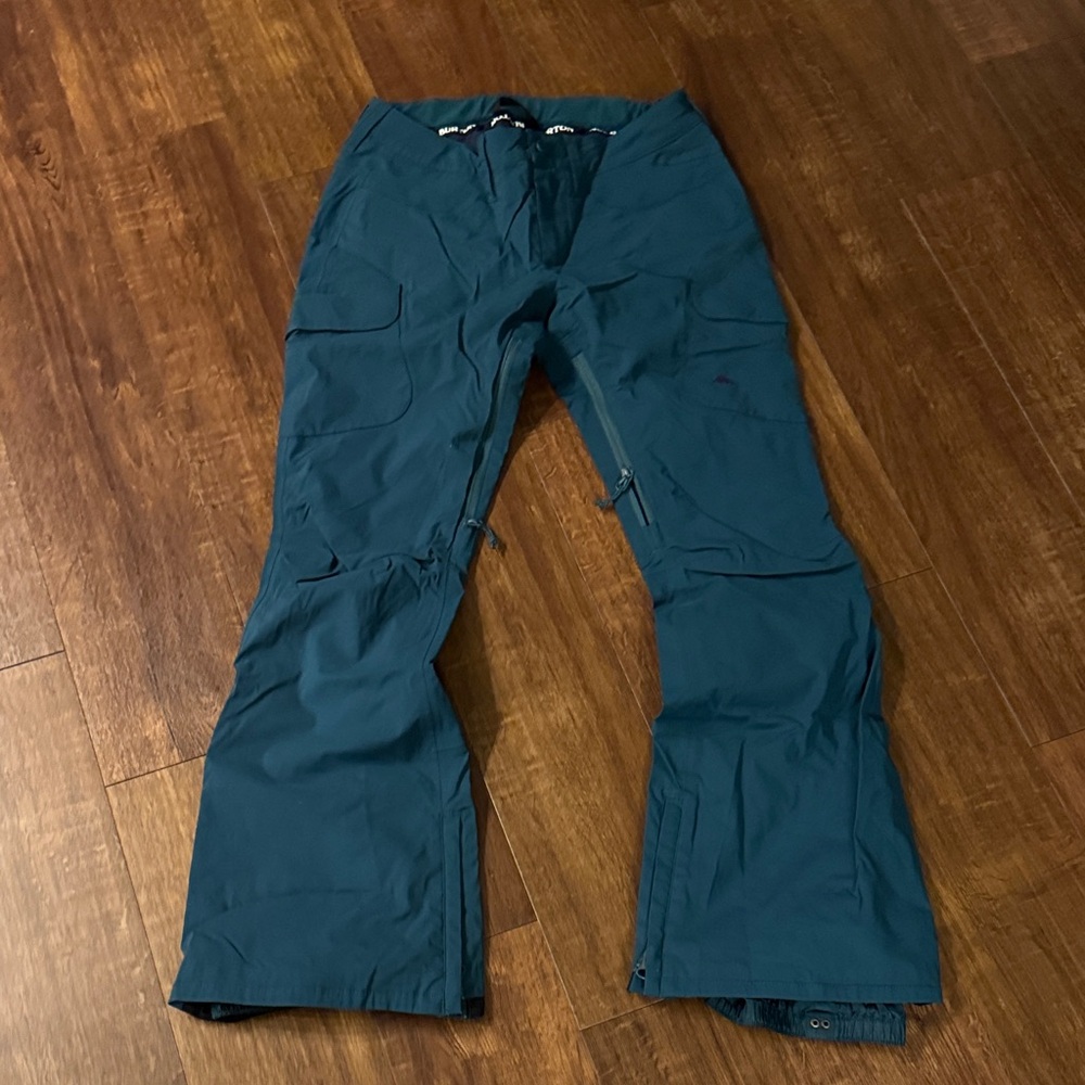 Burton Gore-Tex Women’s Teal Cargo Pants XS short
